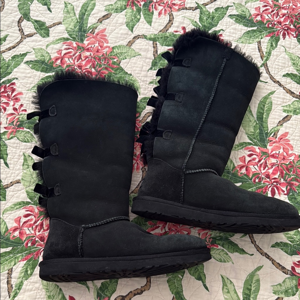 Ugg Australia Triple Bow Bailey Suede Leather Boots